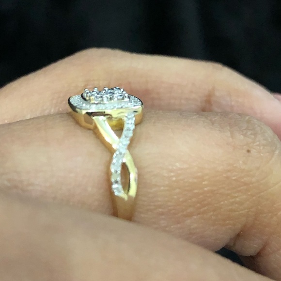 REAL DIAMOND RING! 925 sterling silver .23cttw wow - Picture 3 of 4